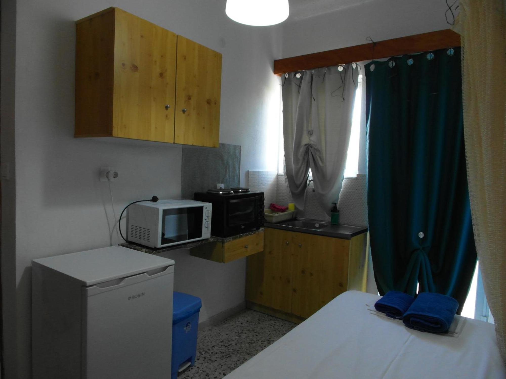 Eri Studios Agia Marina  Zimmer foto